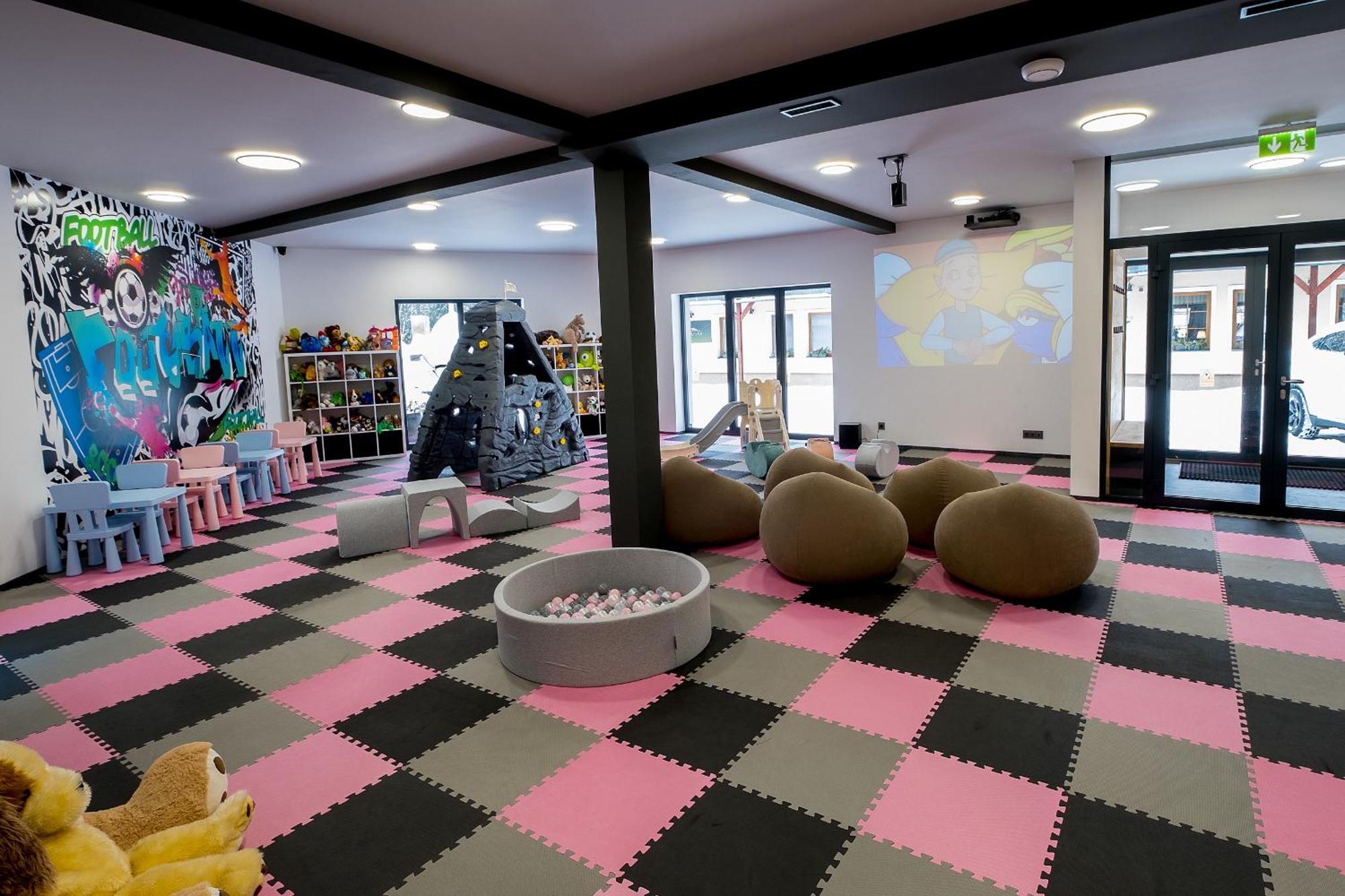 Apartmany Jarmilka S Privatnim Wellness Bedřichov Buitenkant foto